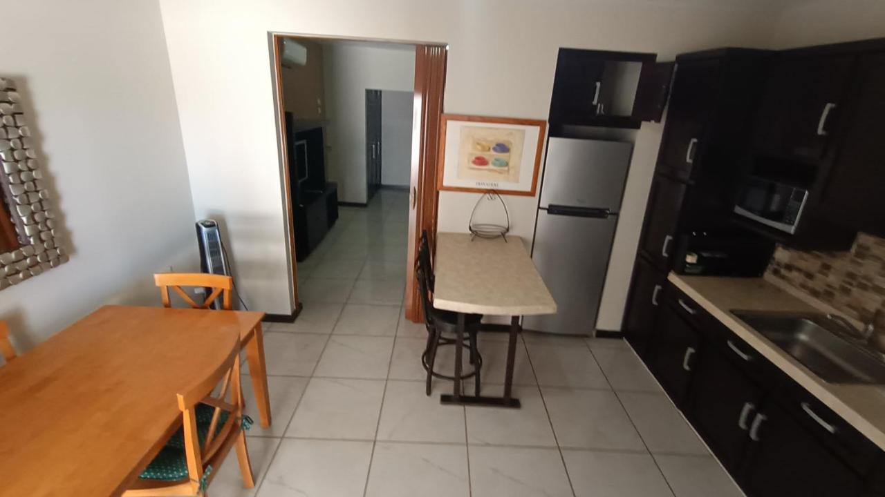 Suites Entrelagos Ciudad Obregón エクステリア 写真