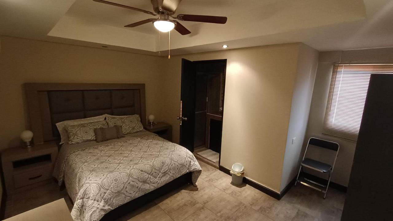 Suites Entrelagos Ciudad Obregón エクステリア 写真